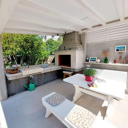 Holiday home Malo *