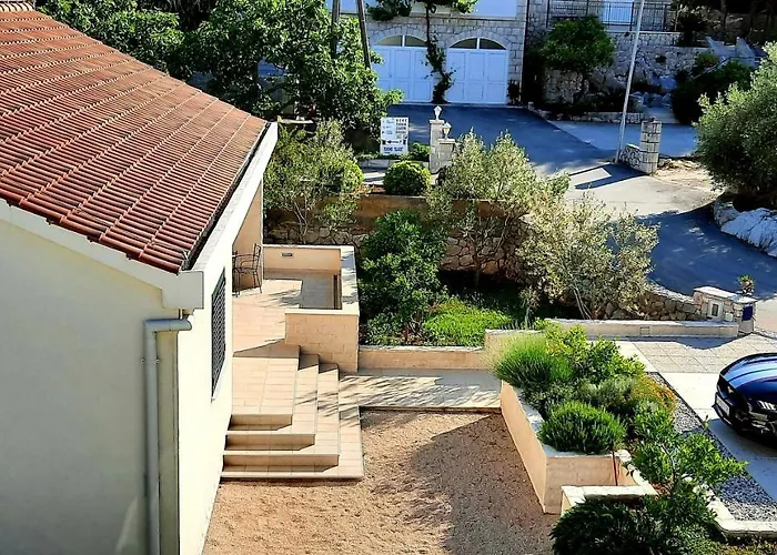 Malo Casa de Férias Mali Ston